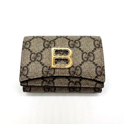 グッチ ザ ハッカー プロジェクト バレンシアガ コラボ 三つ折り財布