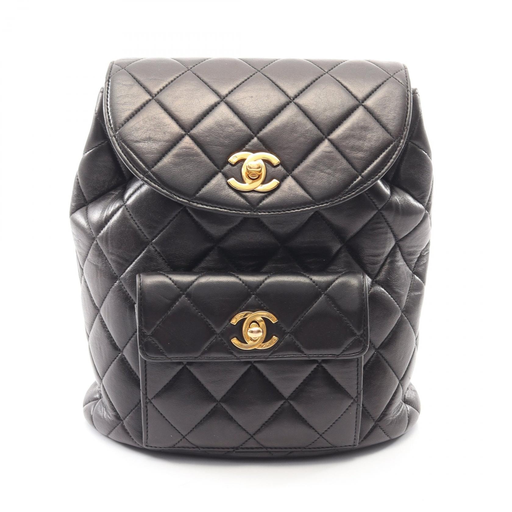 シャネル CHANEL マトラッセ リュックサック バックパック バッグ ラムスキン(羊革) レディース ブラック系 【中古】