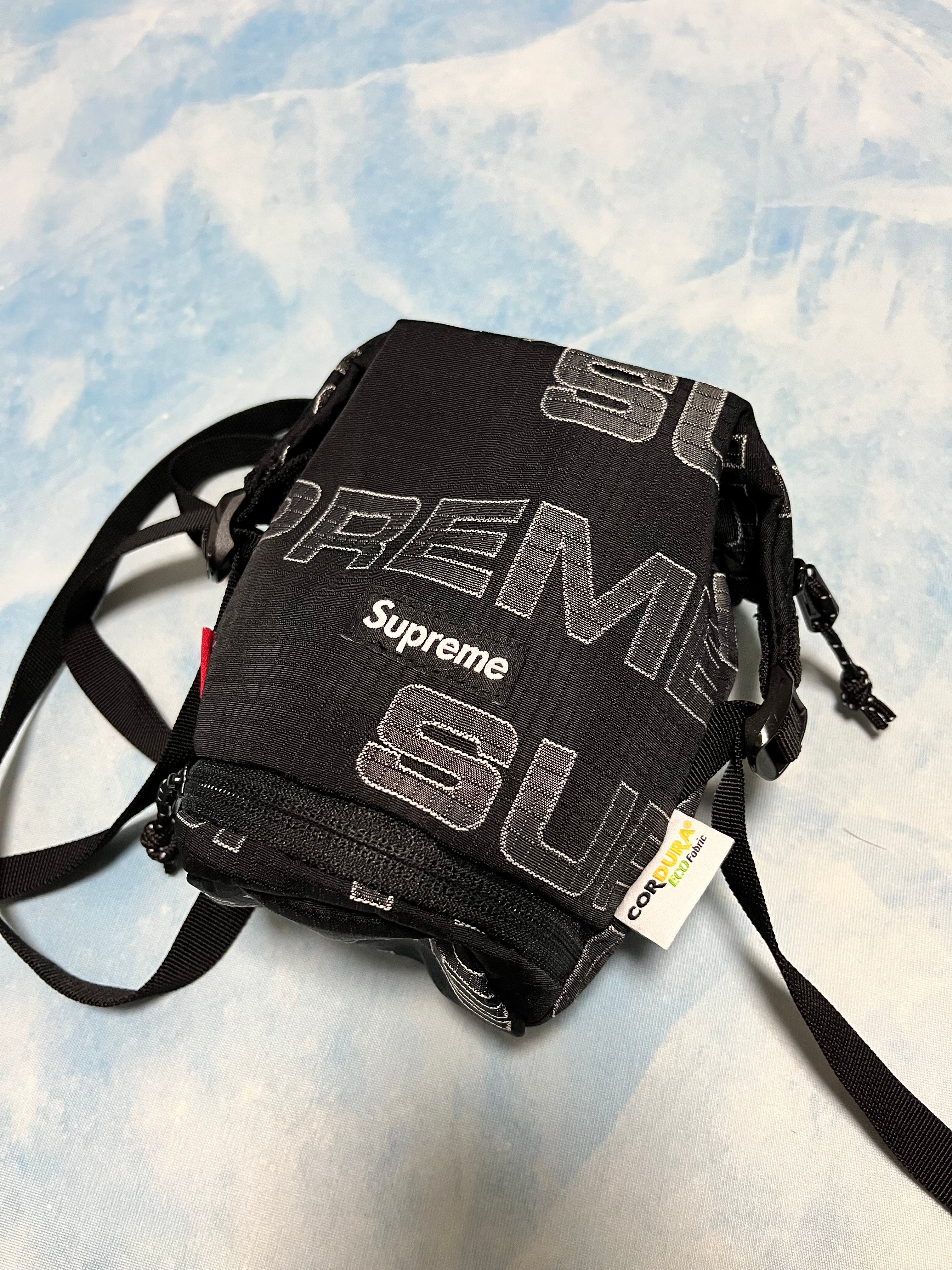 Supreme Neck Pouch 
