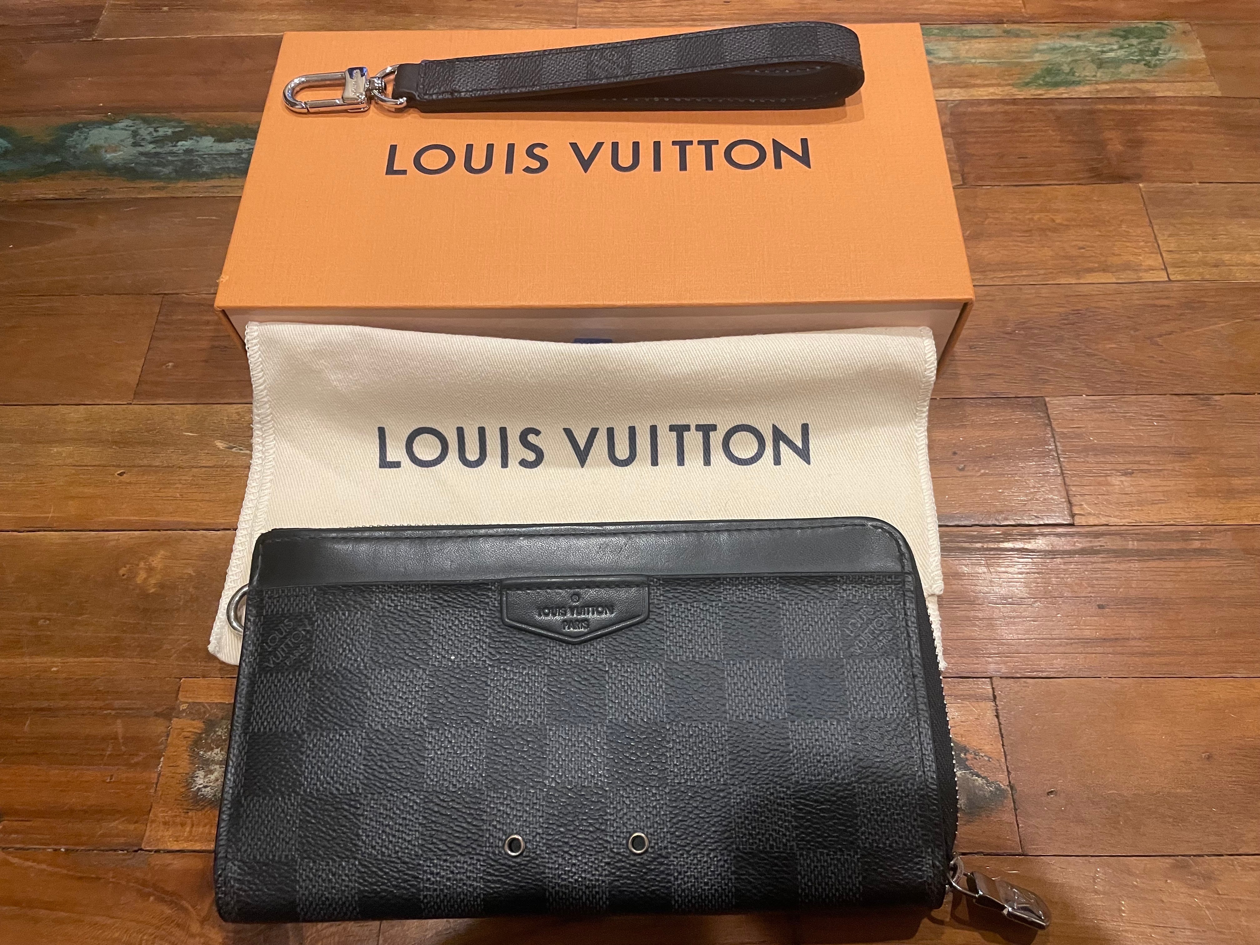 Louis Vuitton Zippy Dragonne Damier Graphite