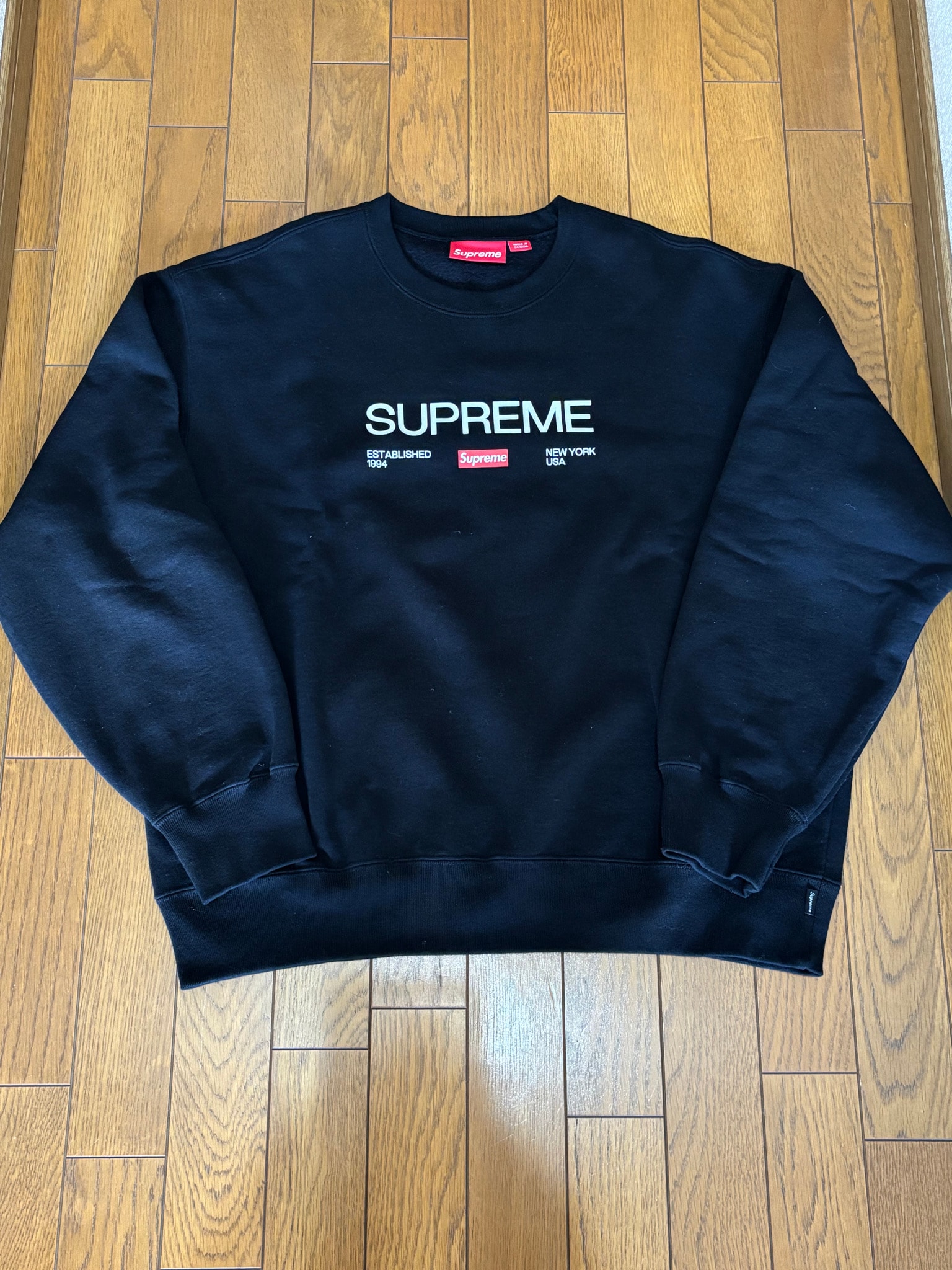 Supreme Established Crewneck "Black"
