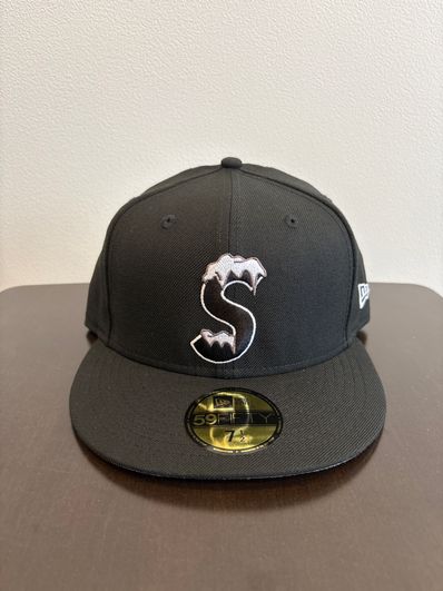 Supreme S Logo New Era® "Black" (20FW)