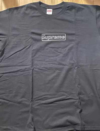 Supreme KAWS Chalk Logo Tee "Black"