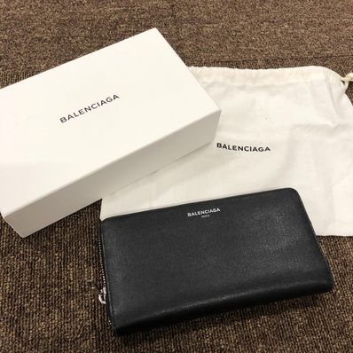 BALENCIAGA Logo Round Fastener Wallet "Black/Pink"