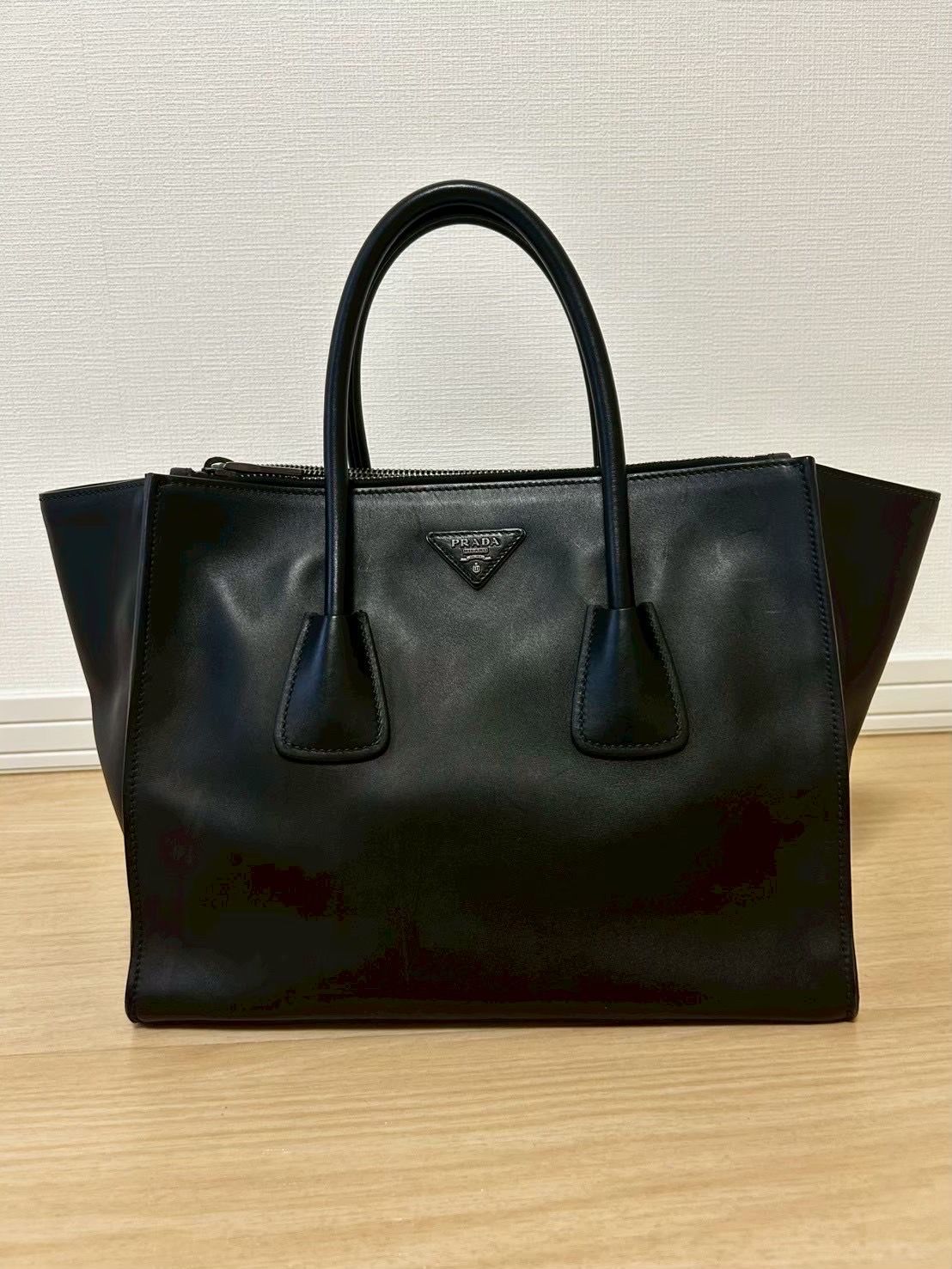 PRADA CITY CALF 2wayトート ブラック　/27 PRADA CITY CALF 2wayトート ブラック/27