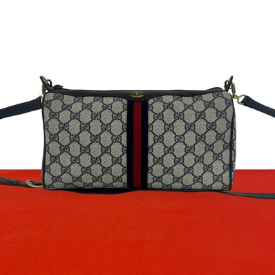 GUCCI グッチ シェリーライン GG ロゴ 金具 レザー PVC ショルダーバッグ ネイビー
21818