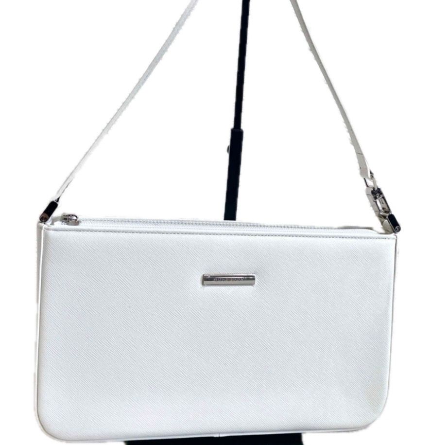 BURBERRY サフィアーノレザー ワンショルダー ノバチェック ロゴ