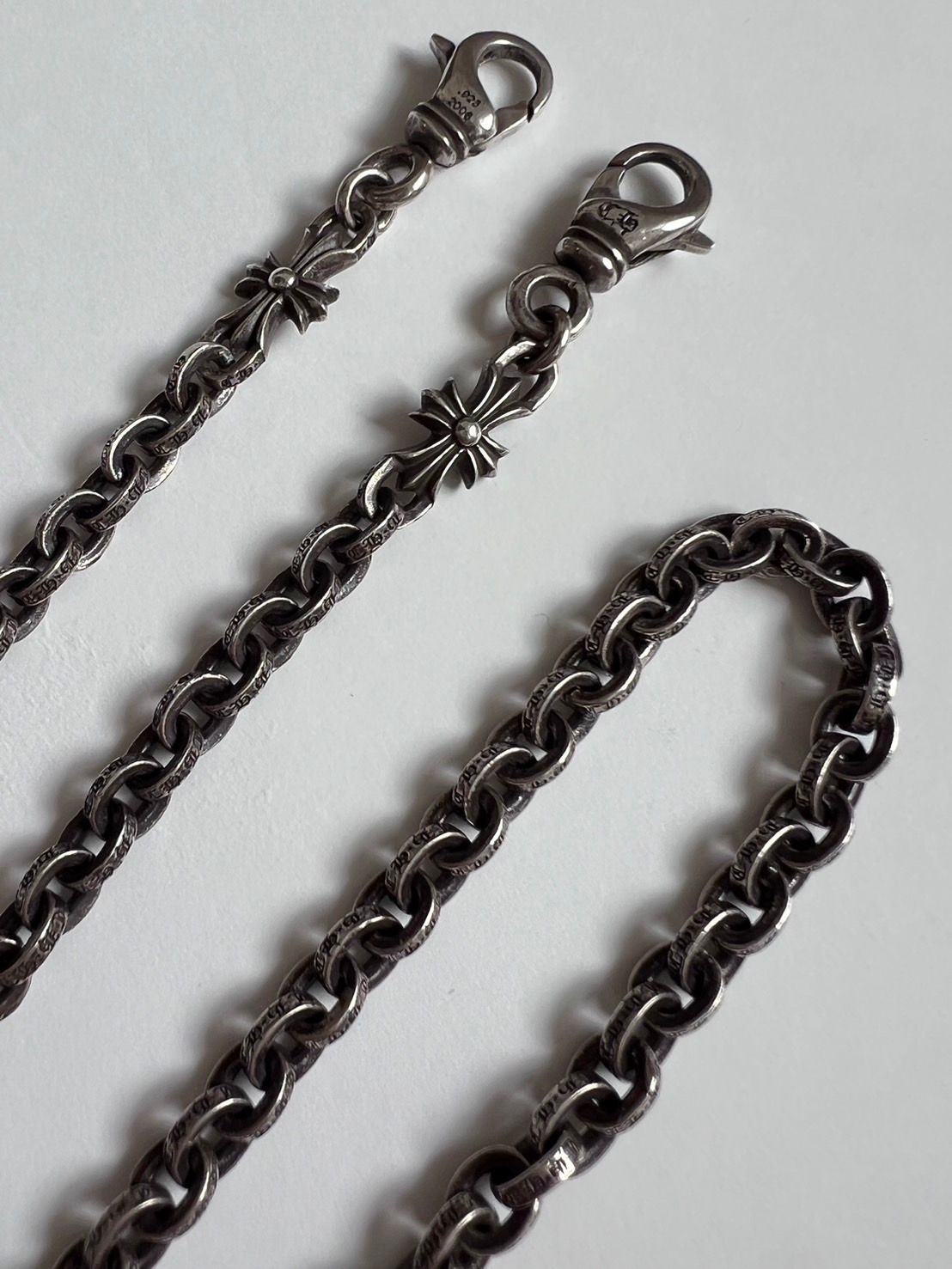 Chrome Hearts 2 Clip Mask Paper Chain "Silver"
