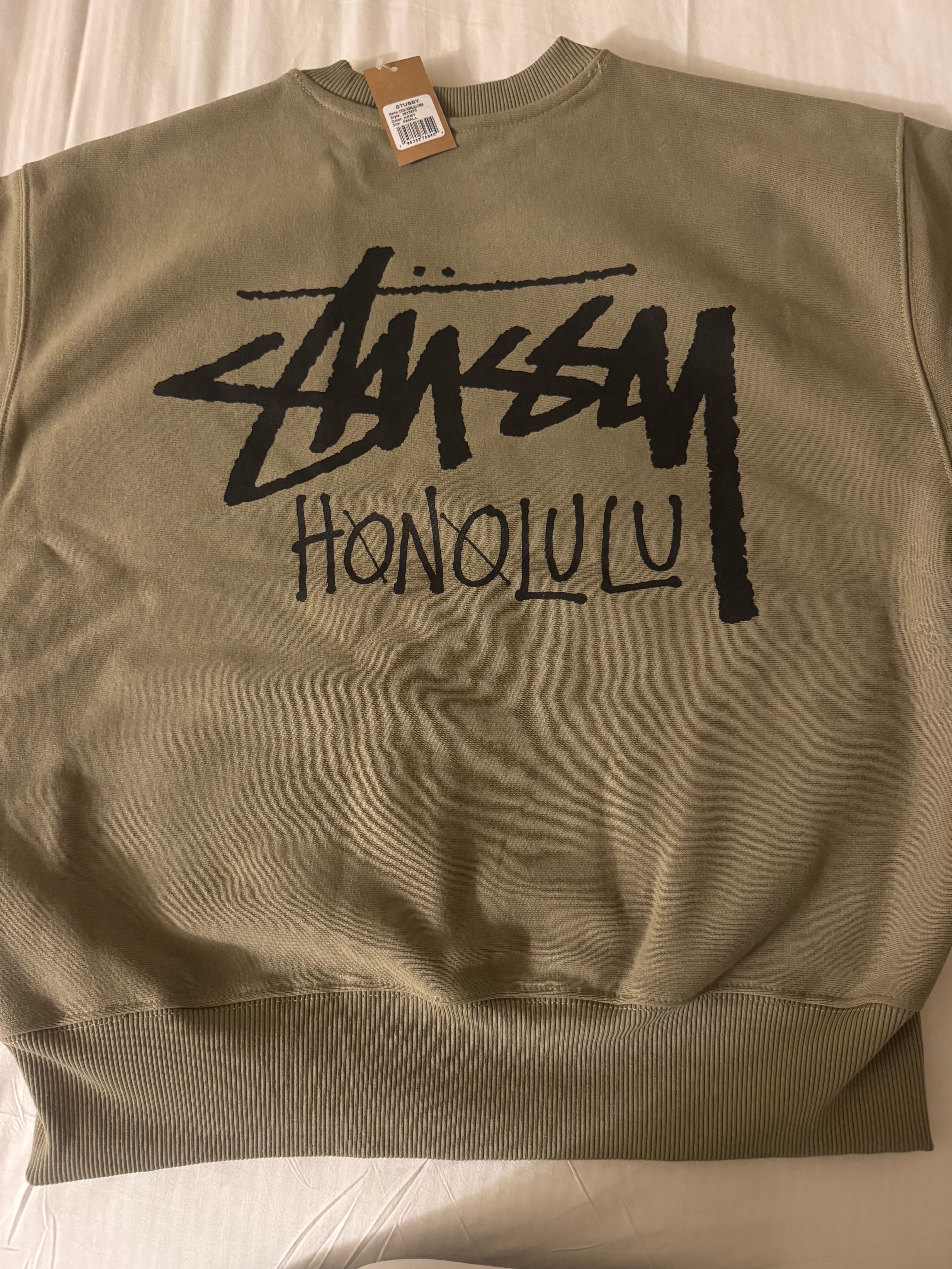 ステューシー ホノルル限定 色キャメル