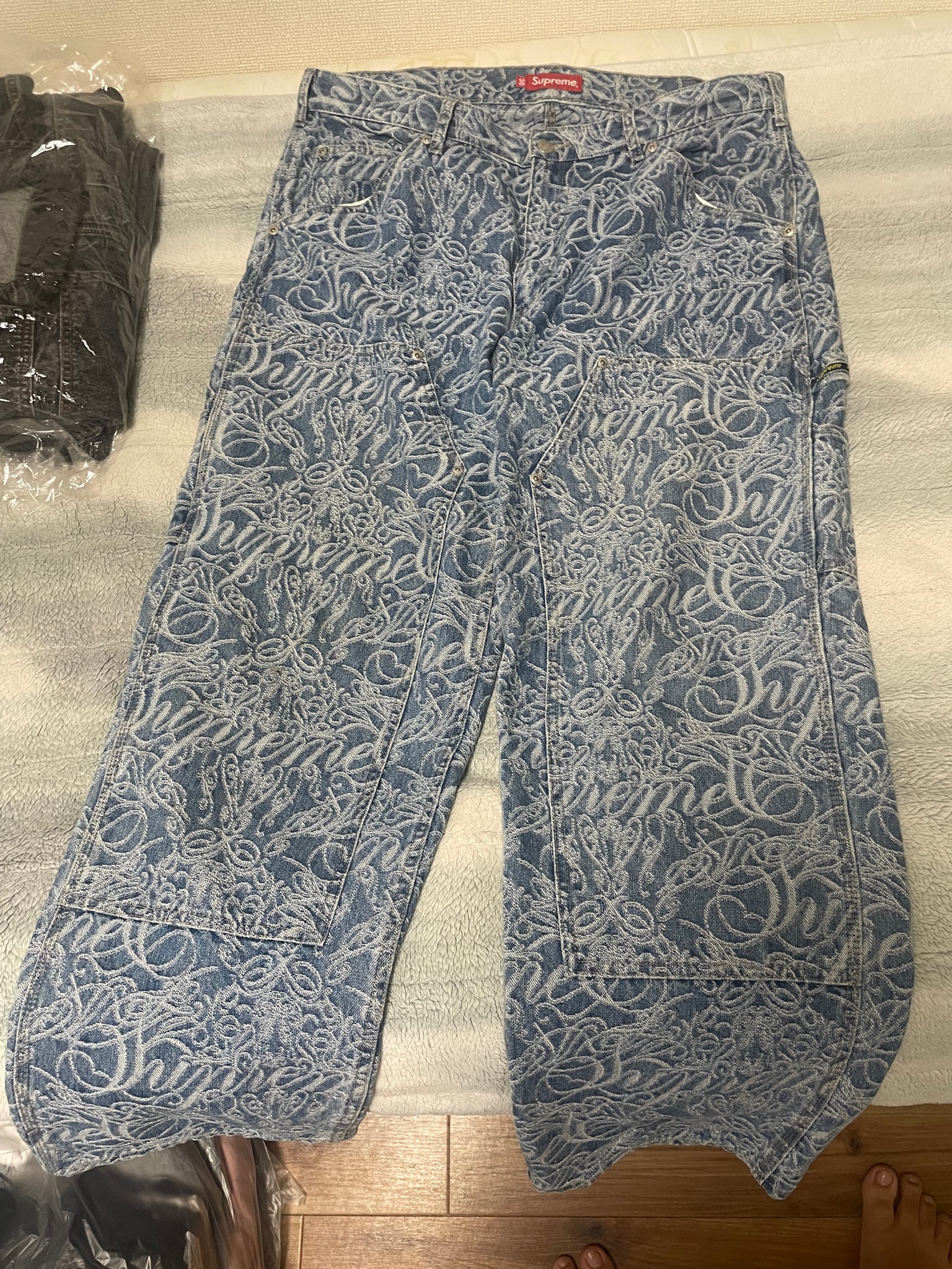 Supreme Script Jacquard Double Knee Denim Painter Pant "Washed Blue"