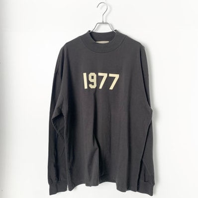 FEAR OF GOD ESSENTIALS 1977 L/S T-SHIRT "Iron"