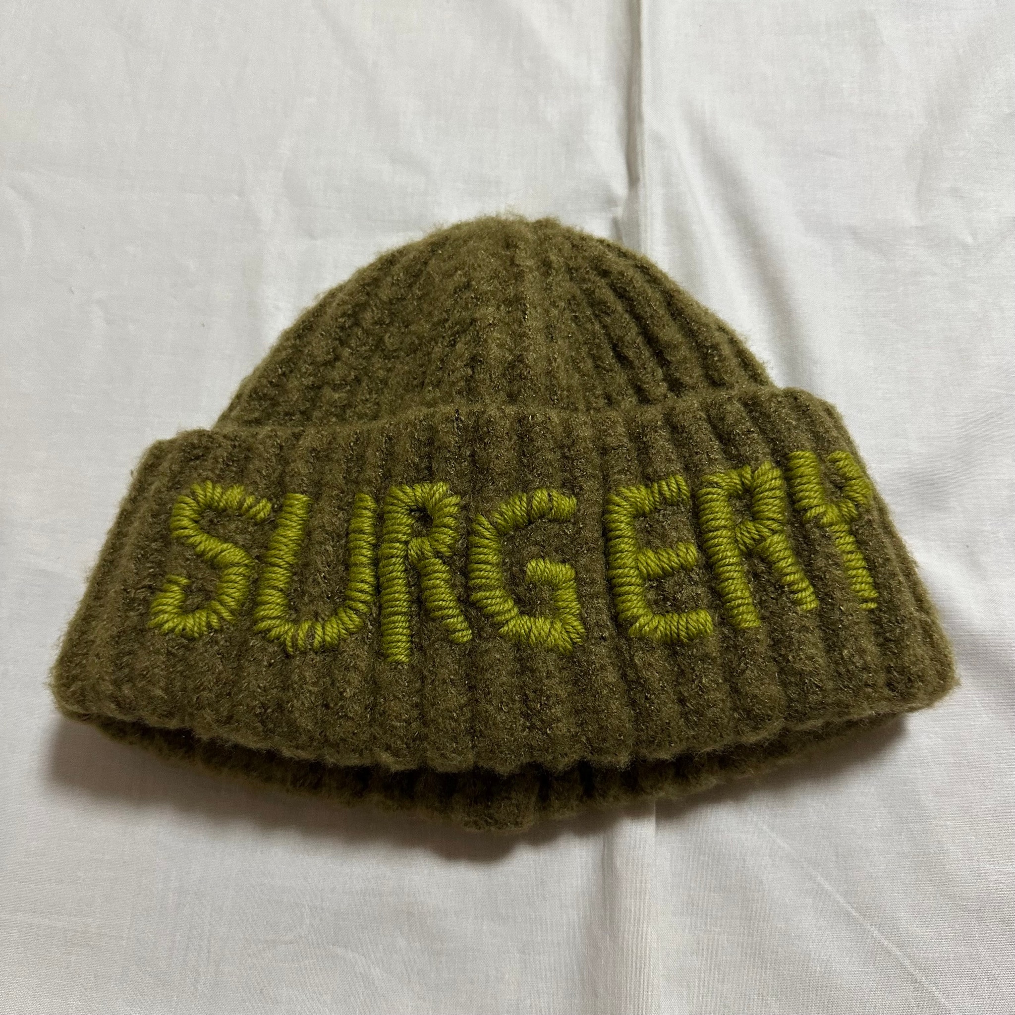 SURGERY hand stitch embroidery logo beanie "OLIVE"