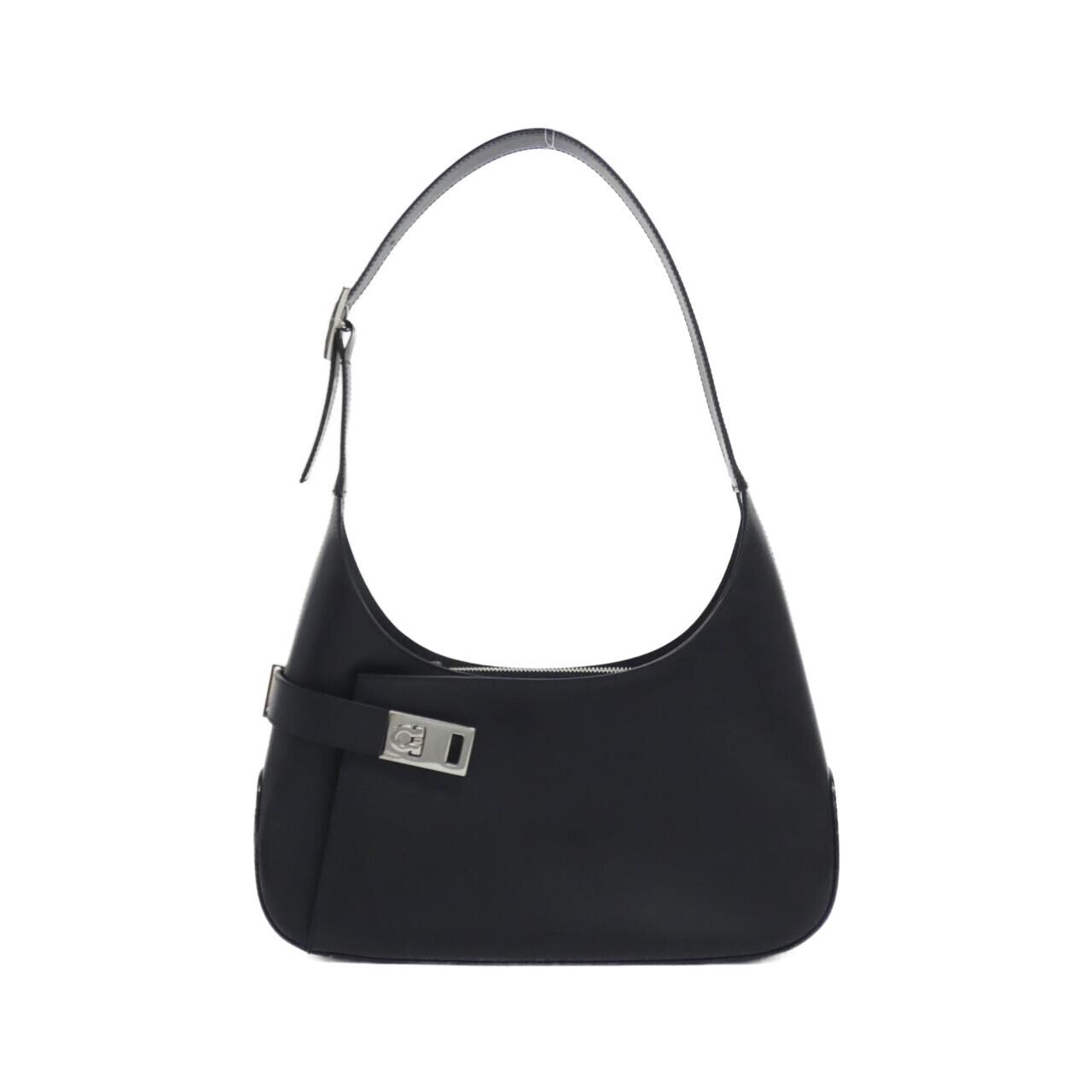 サルヴァトーレフェラガモ 21 0170 ショルダーバッグ