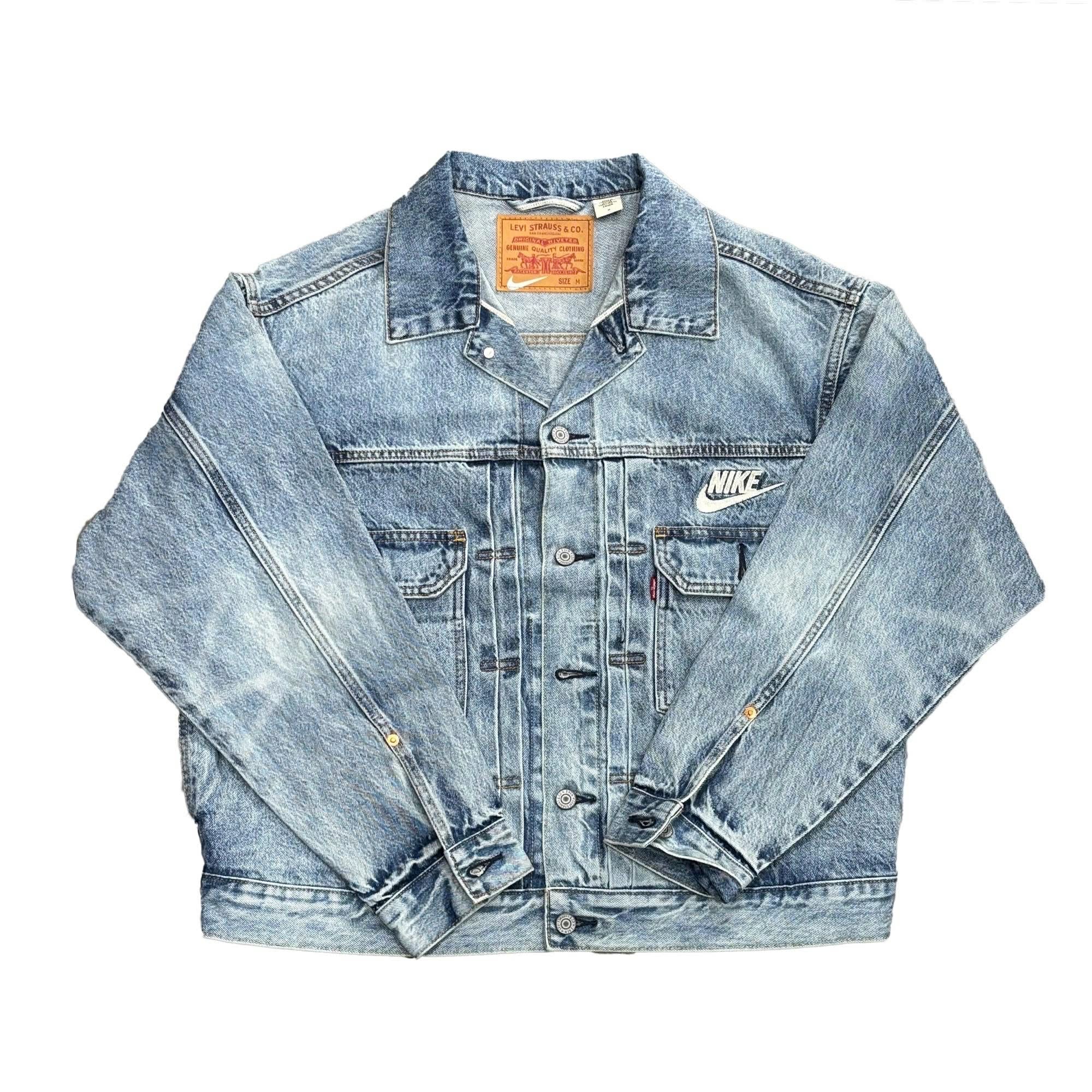 LEVI'S x Nike Denim Trucker Jacket "Light Indigo" 002TM-0000