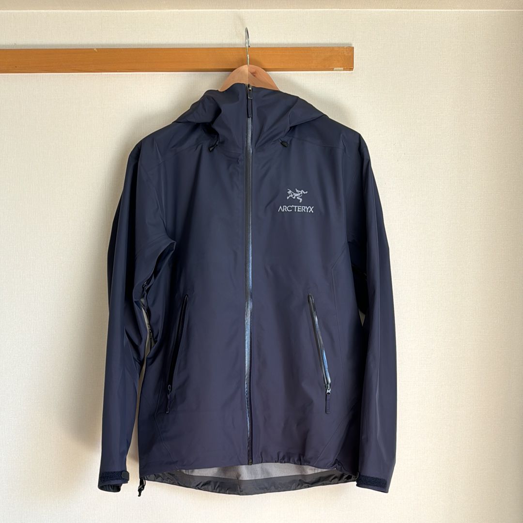 ARC'TERYX Beta LT Jacket "Black Sapphire" X000007126/X000007301
