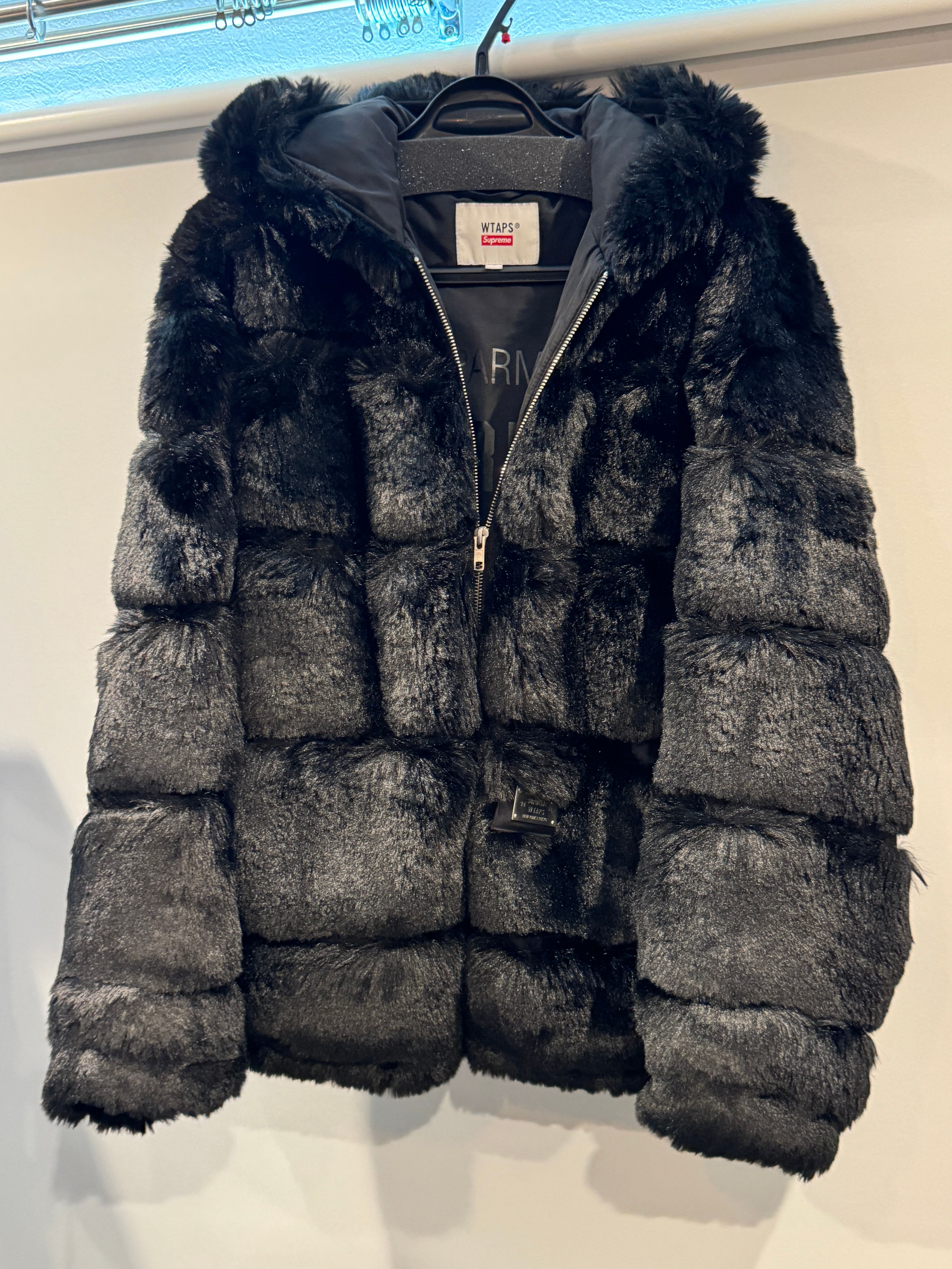 Supreme / WTAPS Faux Fur Hooded Jacket "Black"