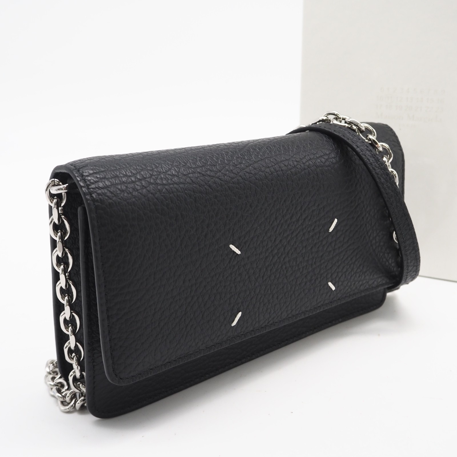 極美品 MAISON MARGIELA メゾンマルジェラ 4ステッチ チェーンウォレット SA3UI0008P4455T8013 2wayショルダーバッグ ブラック カーフレザー レディース