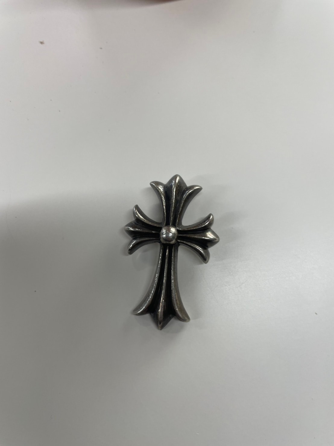 クロムハーツ スモールCH クロス ペンダント "シルバー"