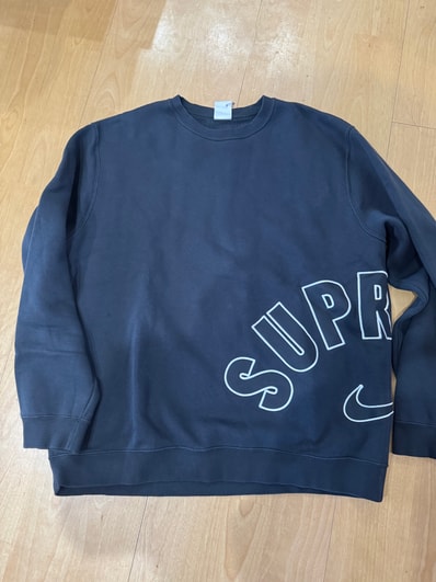 Supreme / Nike Arc Crewneck "Black"