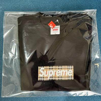 Supreme / Burberry Box Logo Tee "Black"
