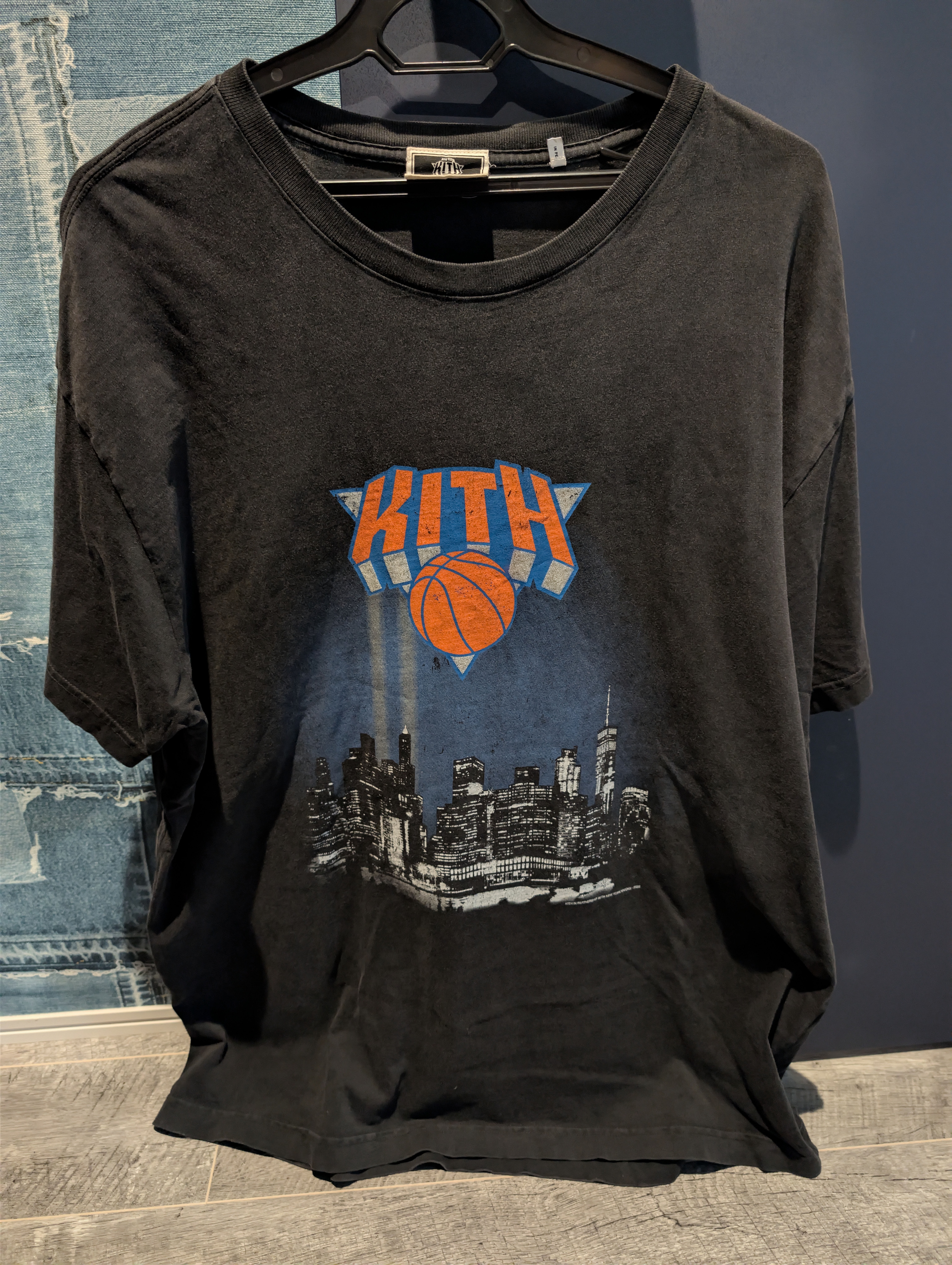 Kith x New York Knicks City Vintage Tee "Black"