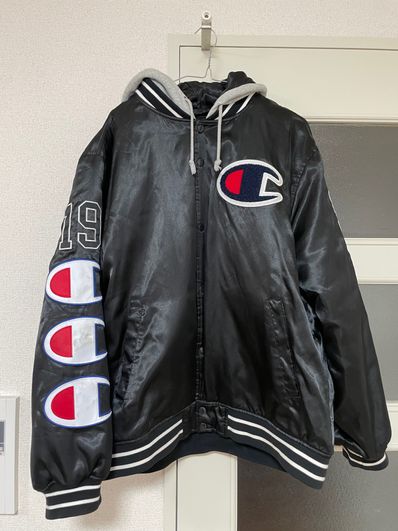Supreme / Champion® Hooded Satin Varsity Jacket "Black"