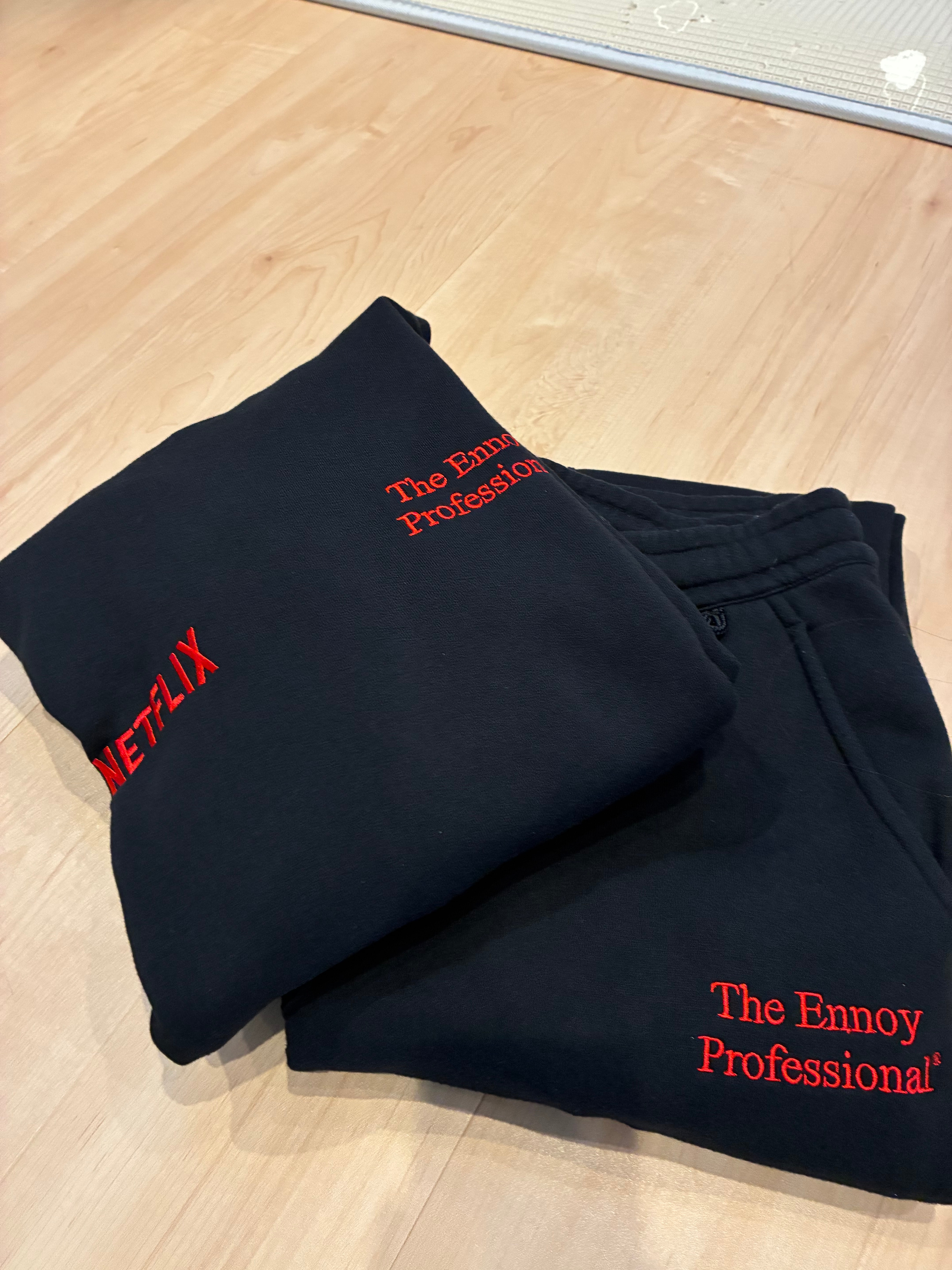 ENNOY Stylistshibutsu x Netflix 23AW Hoodie+Pants Setup 