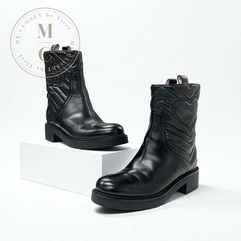 グッチ GUCCI ブーツ ショートブーツ 靴 シューズ レザー ブラック 黒 ダブルG ハート キルティング