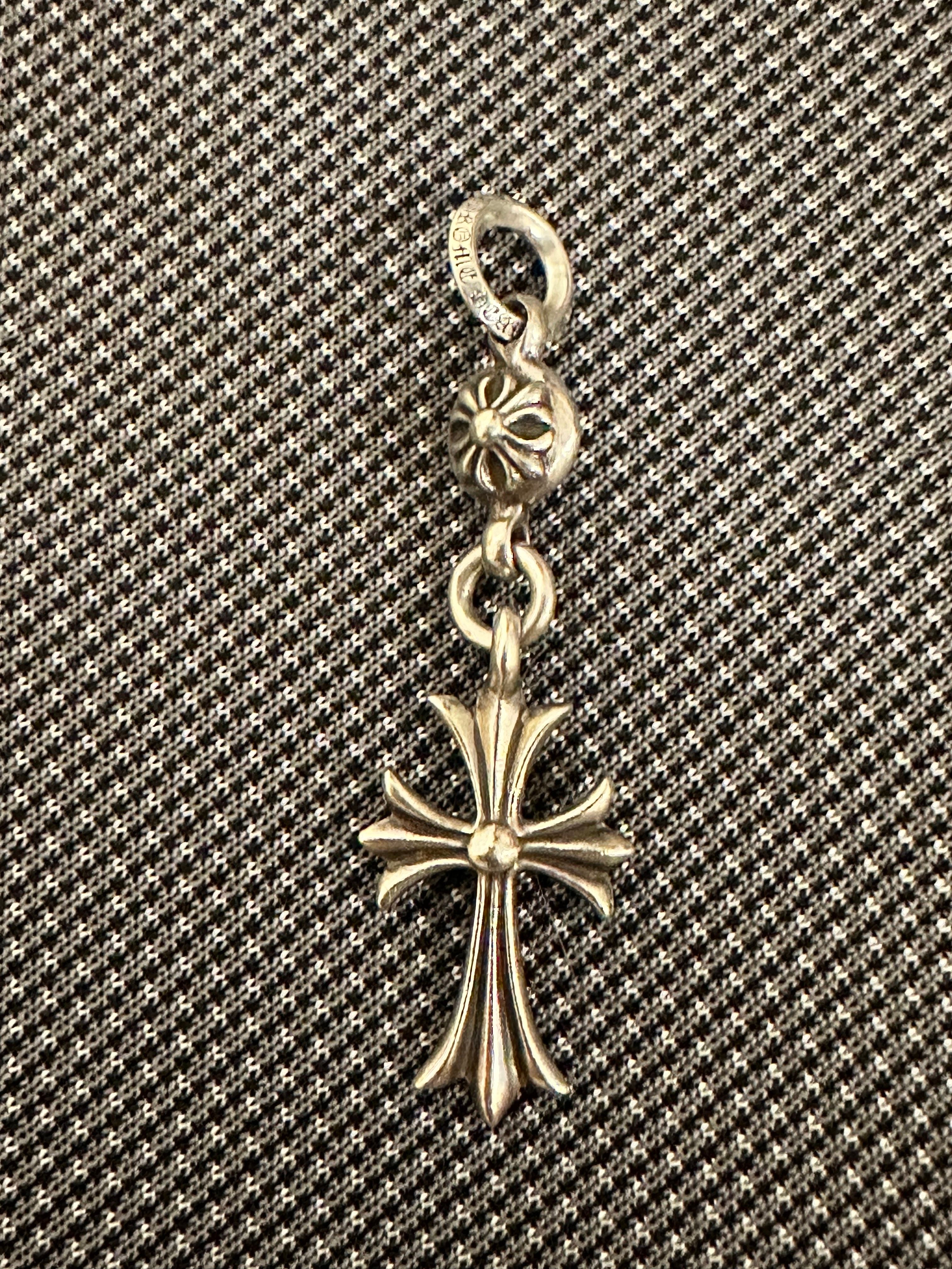 Chrome Hearts 1 Ball Tiny CH Cross Charm "Silver"