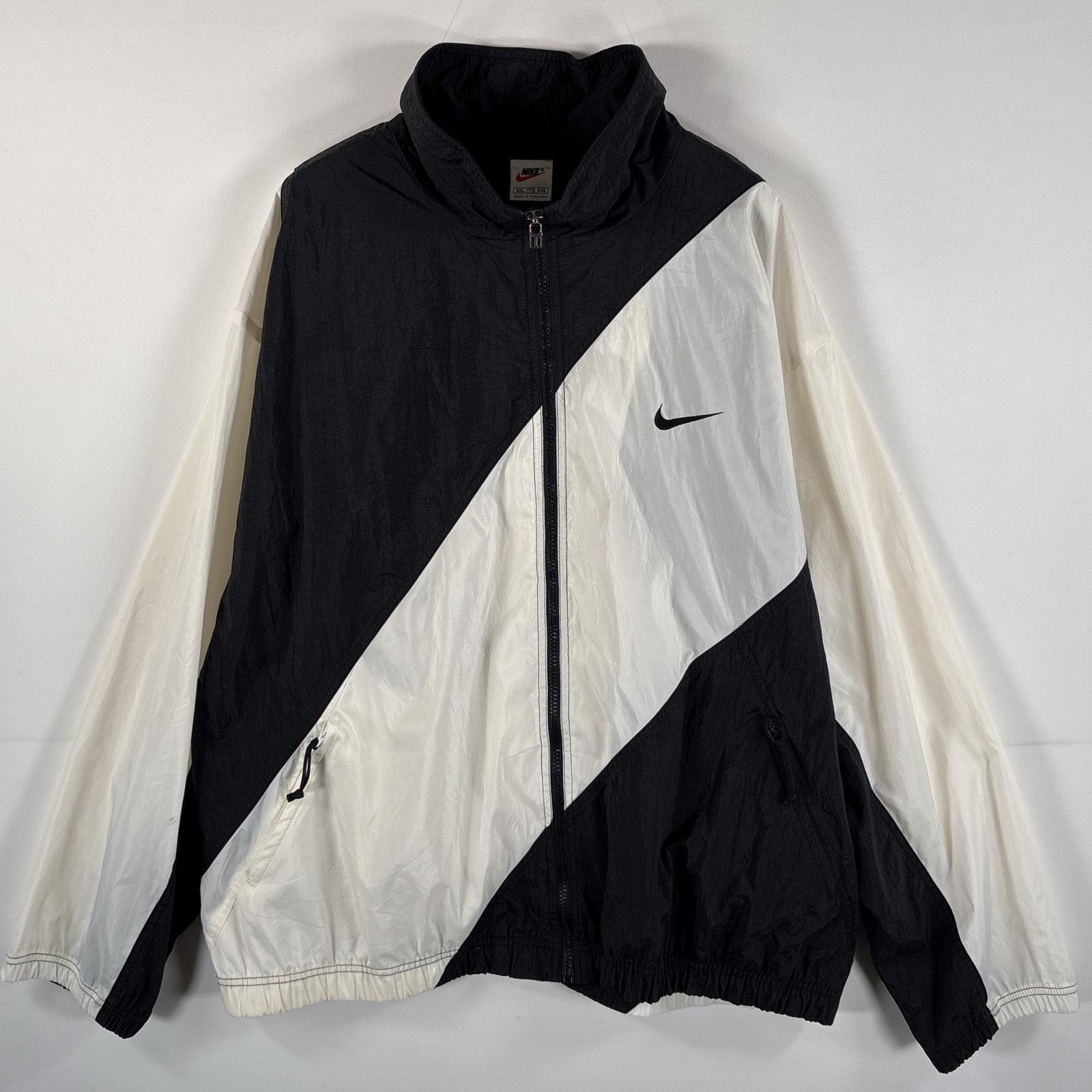 古着 90's/90年代 ナイキ NIKE ナイロンジャケット 大きいサイズ ワンポイントロゴ刺繍 スウッシュ 14041 ホワイト ブラック ツートン メンズ