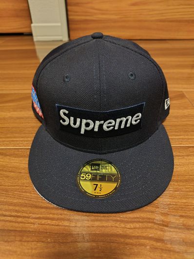 Supreme World Famous Box Logo New Era® "Navy"