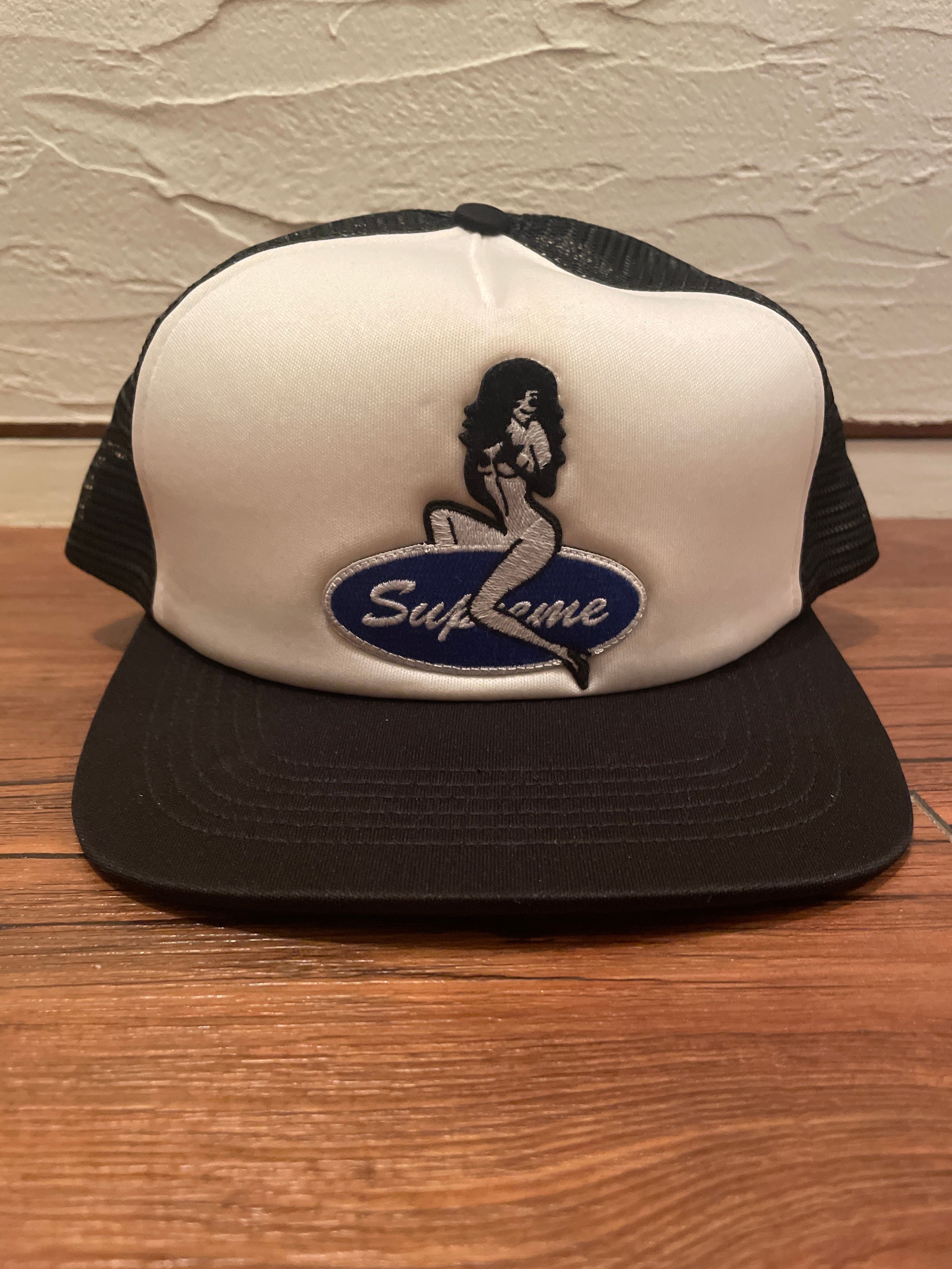 Supreme Pin Up Mesh Back 5-Panel "Black"