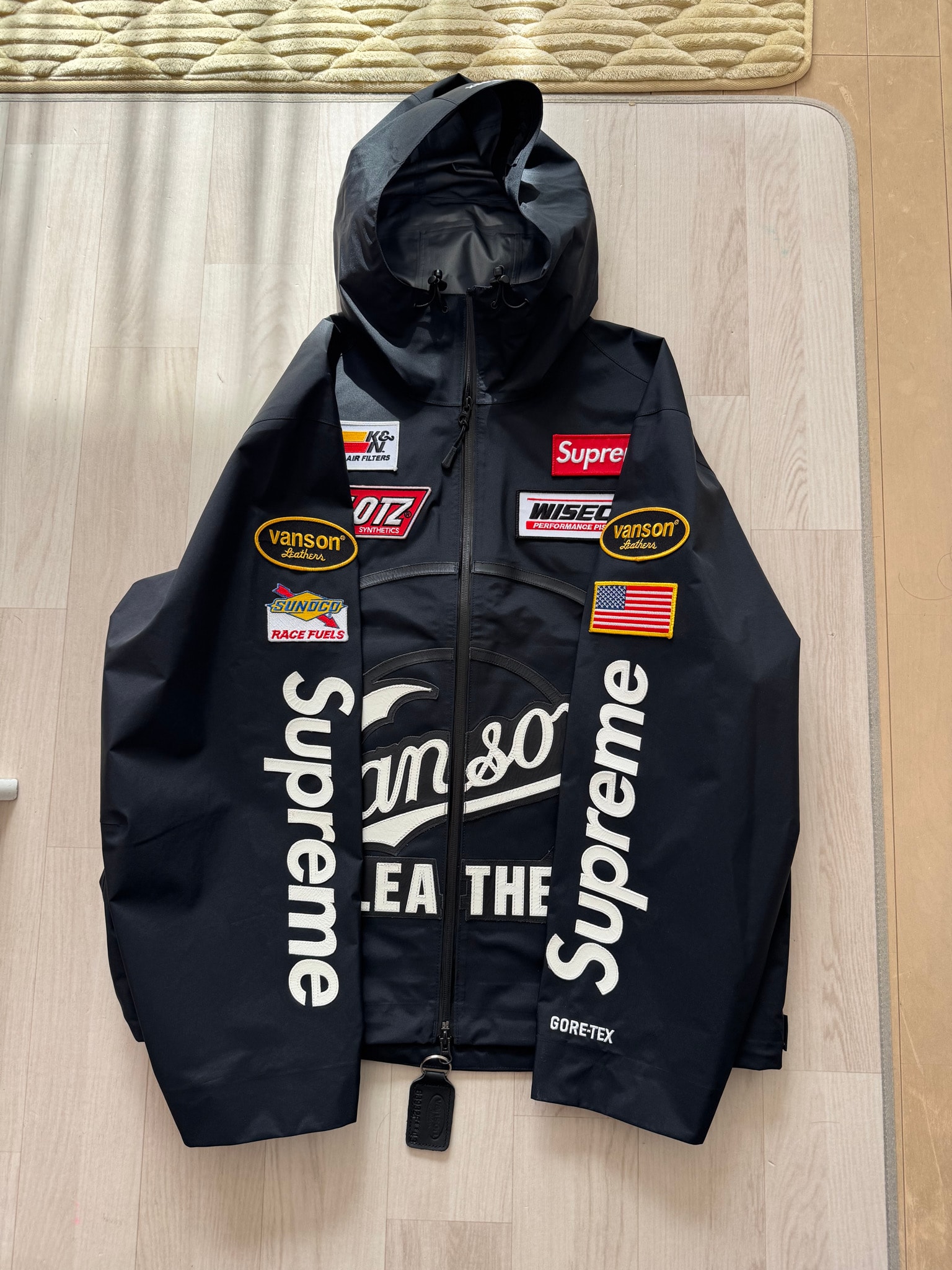 Supreme x Vanson Leathers GORE-TEX Shell Jacket "Black"