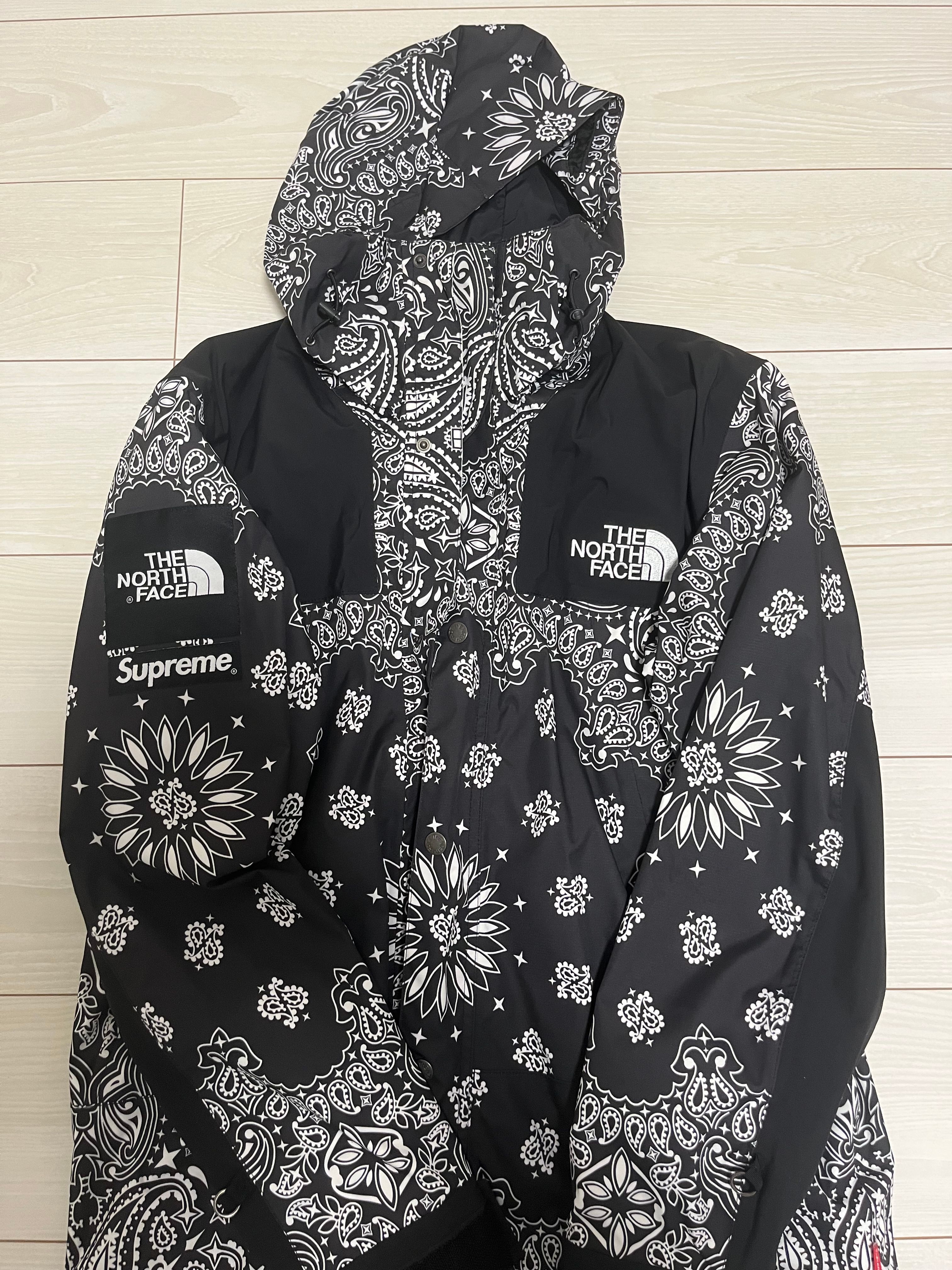 Supreme The North Face Bandana Mountain Parka "Black"