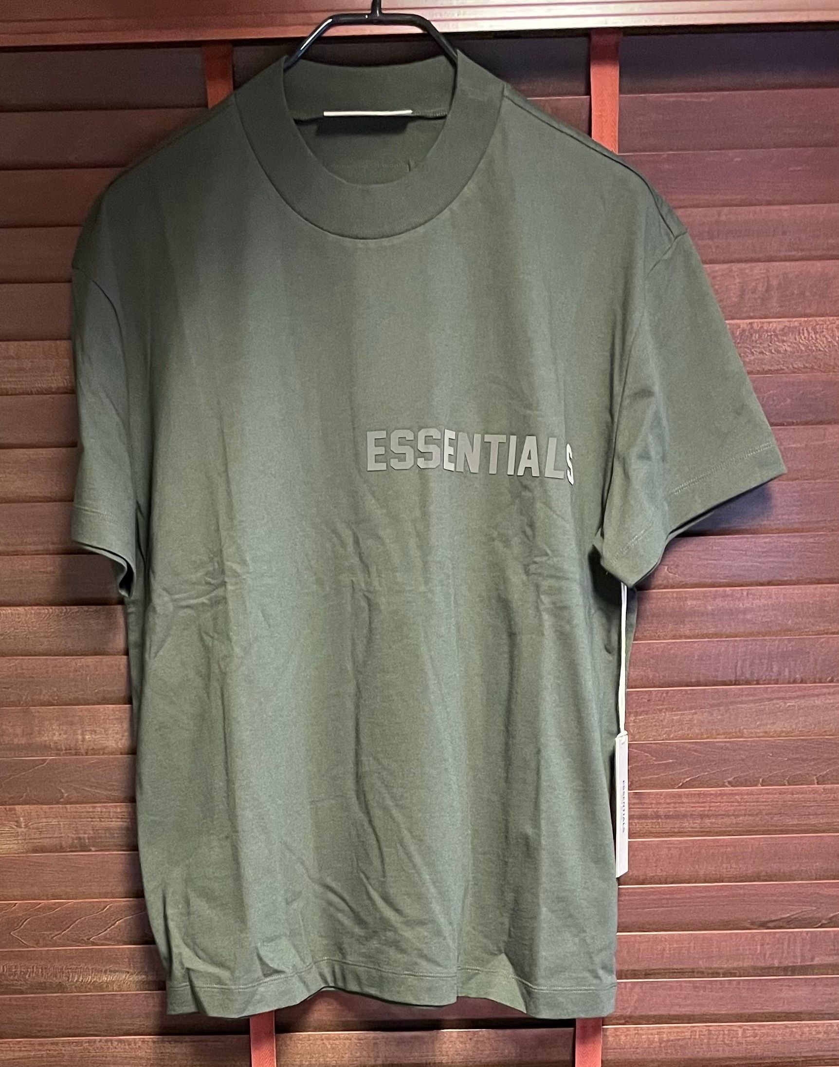 FEAR OF GOD ESSENTIALS SS Tee (Silicon Logo) "Off Black"