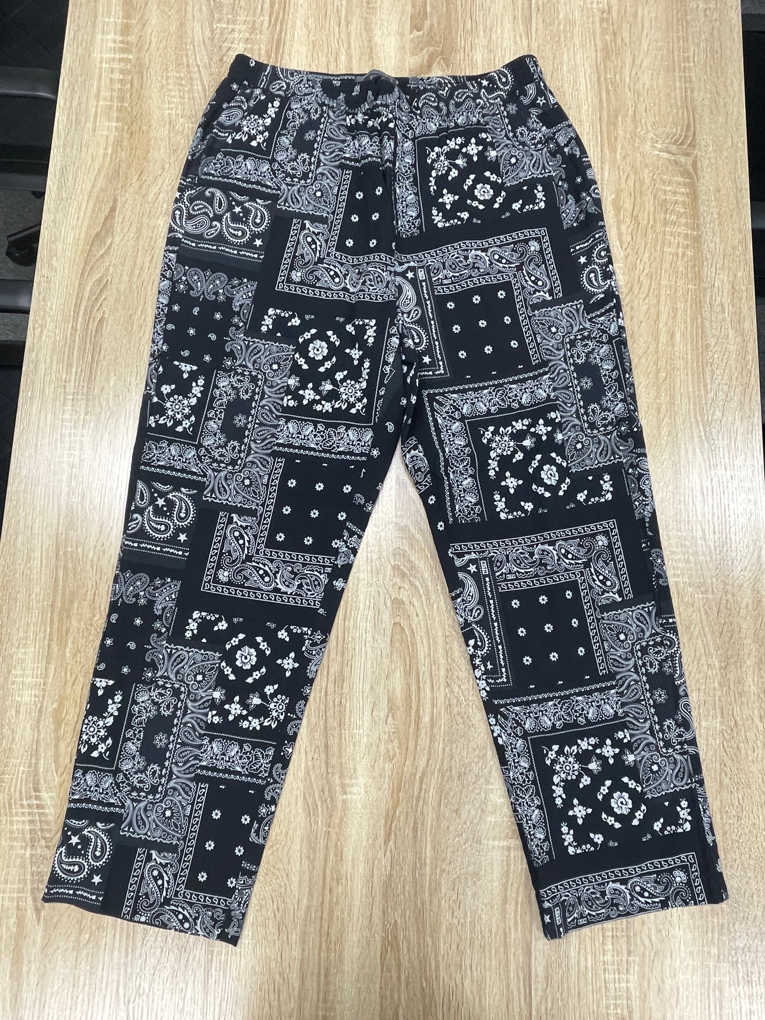 Kith Washed Cotton Bandana Barrow Pant "Black"