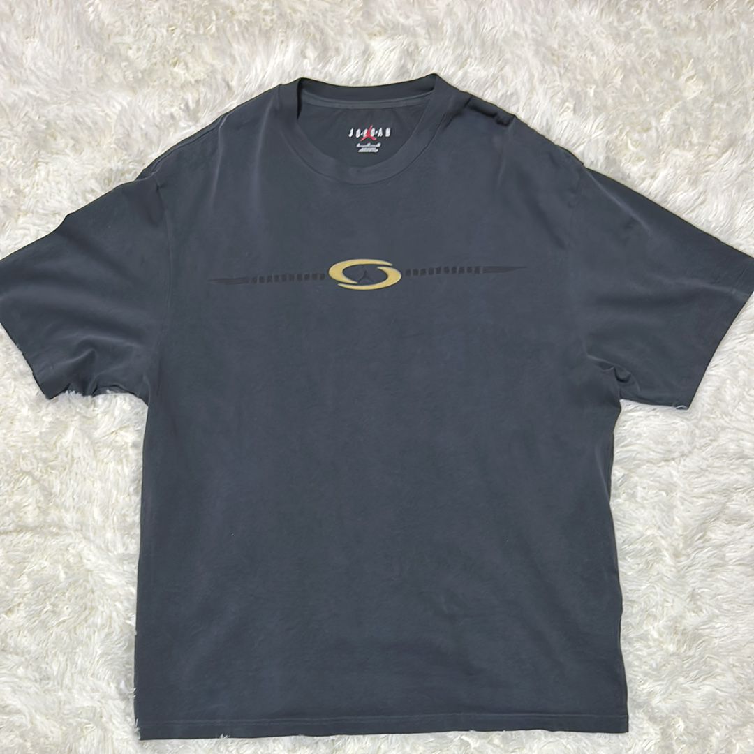 トラヴィススコット x ナイキ ジョーダン ロゴ Tシャツ "ブラック" DZ5510-070