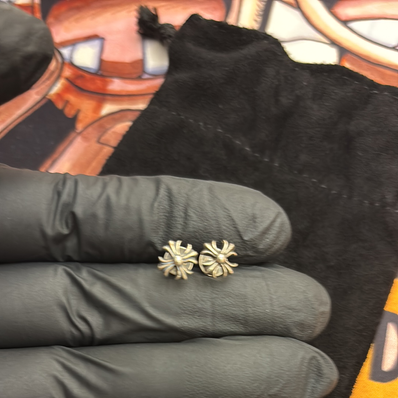 Chrome Hearts #2 Cross Stud Earring "Silver"