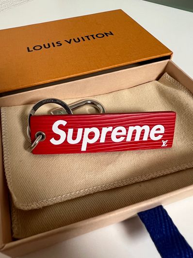 Supreme / Louis Vuitton KeyHolder "Red"