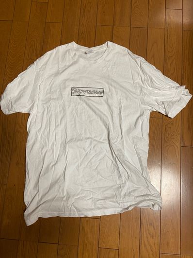 Supreme KAWS Chalk Logo Tee "White"