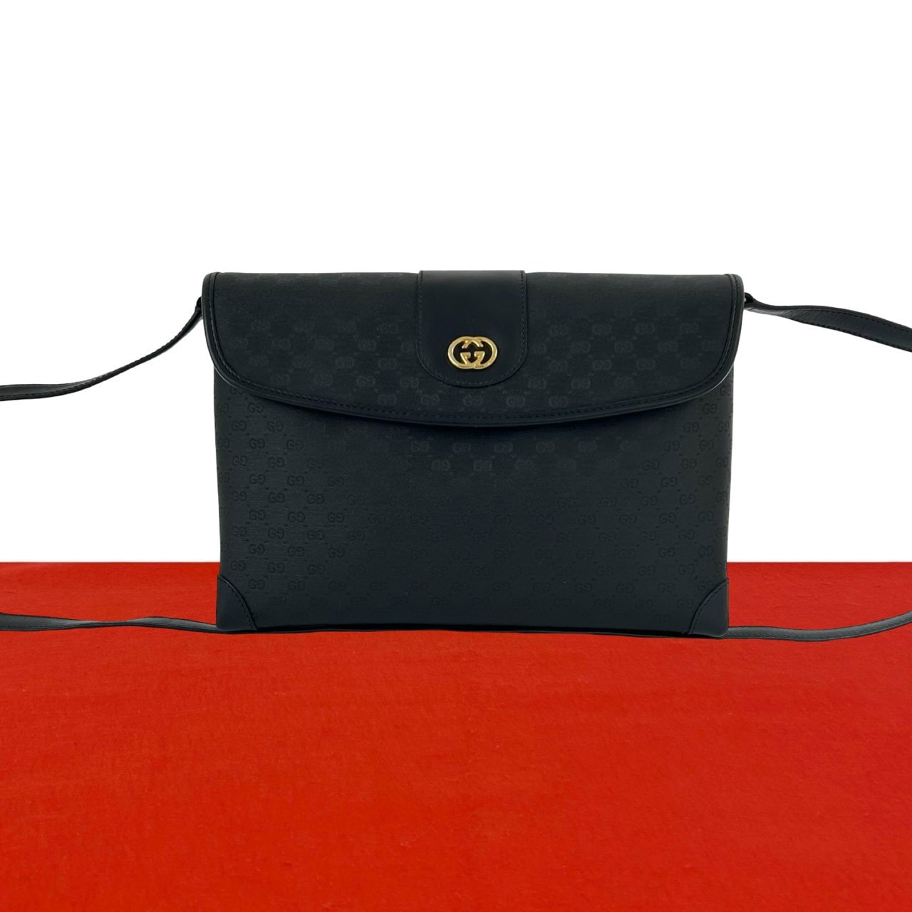 GUCCI グッチ マイクロGG ロゴ 金具 PVC レザー ショルダーバッグ ブラック
38939