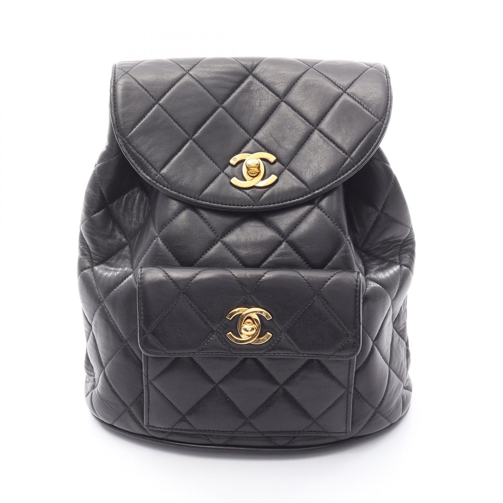 シャネル CHANEL マトラッセ リュックサック バックパック バッグ ラムスキン(羊革) レディース ブラック系 【中古】