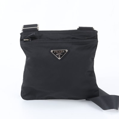 ■美品 プラダ テスート ナイロントライアングルロゴショルダーバッグ