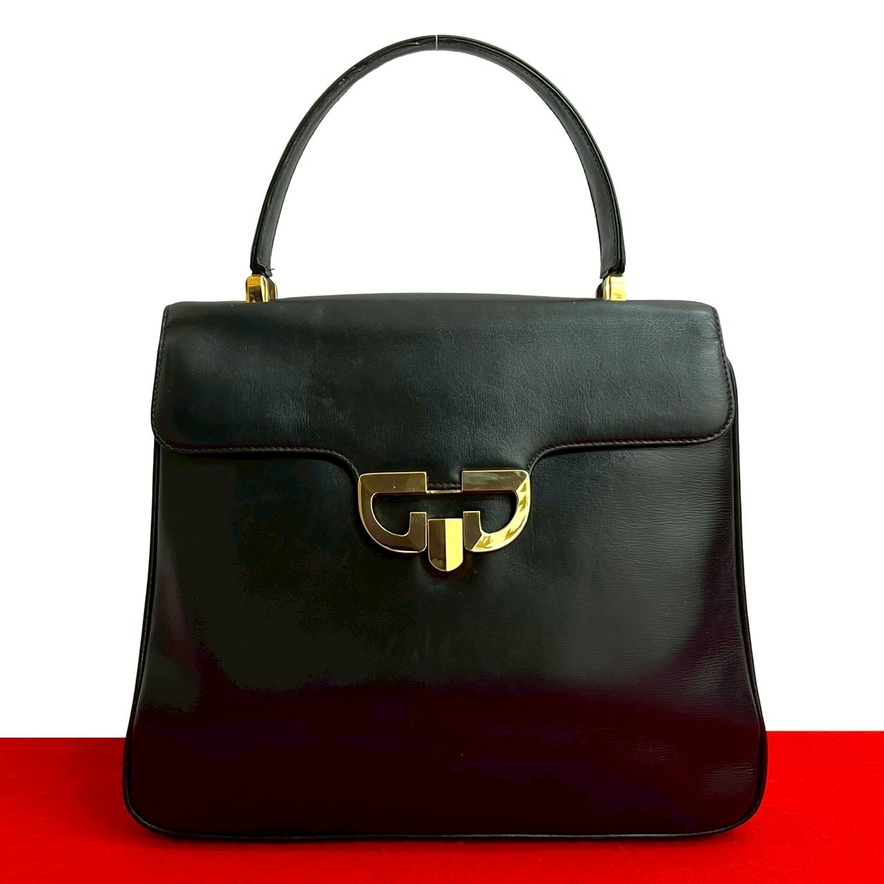 GUCCI グッチ G ロゴ 金具 レザー ハンドバッグ ブラック
25988