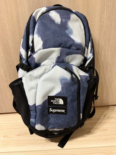 Supreme x The North Face Bleached Denim Print Pocono Backpack "Indigo"