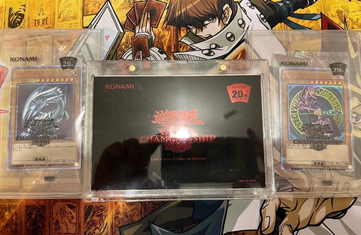 遊戯王OCG デュエルモンスターズ ワールドチャンピオンシップ 2018 記念 (青眼の白龍 ブラック・マジシャン) 封筒開封済み