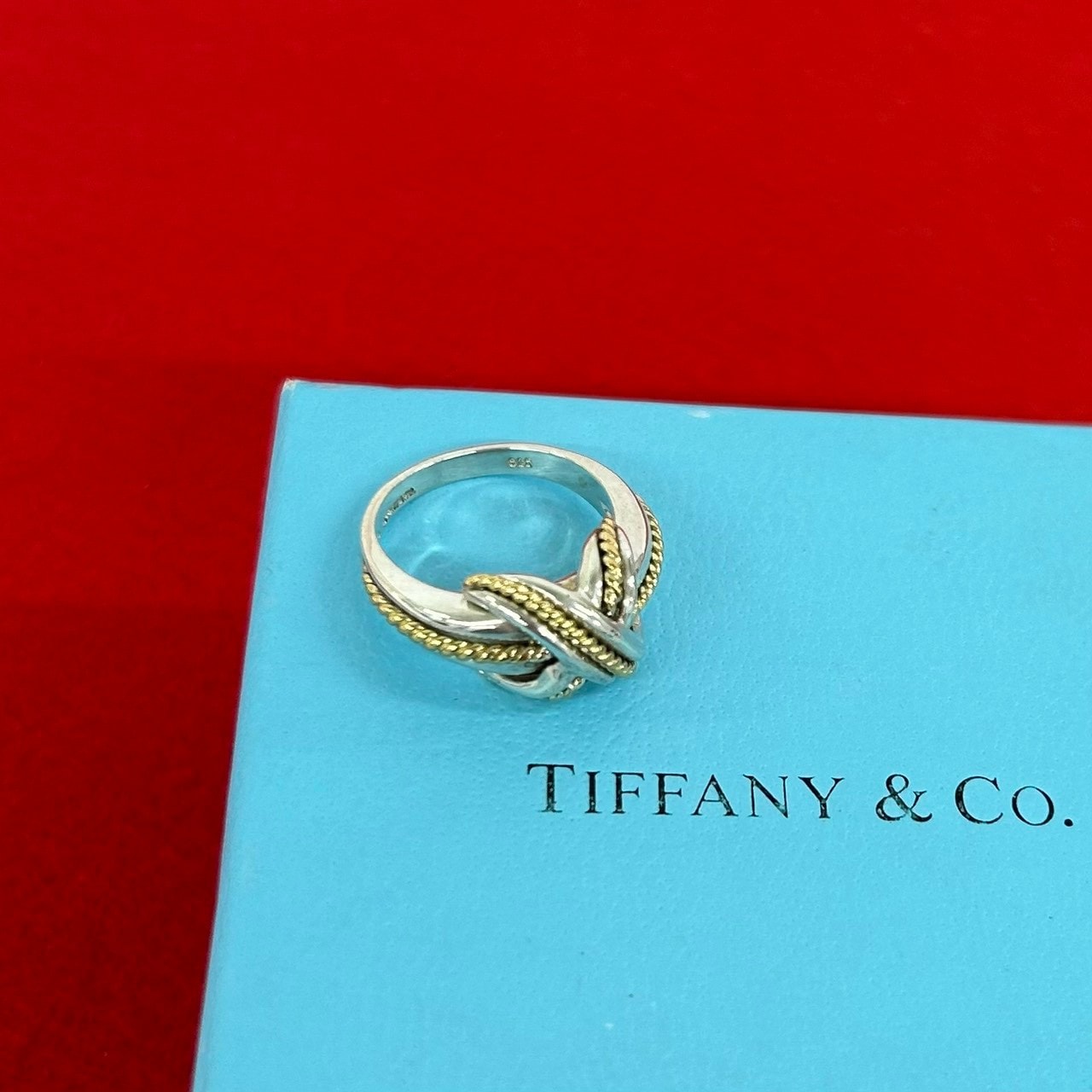 TIFFANY&Co. ティファニー シグネチャークロス リング シルバー925 K18イエローゴールド リング・指輪 12号 シルバー
24374