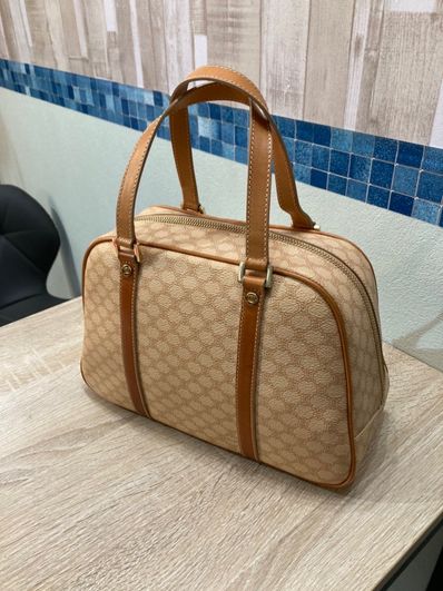 セリーヌ ハンドバッグ