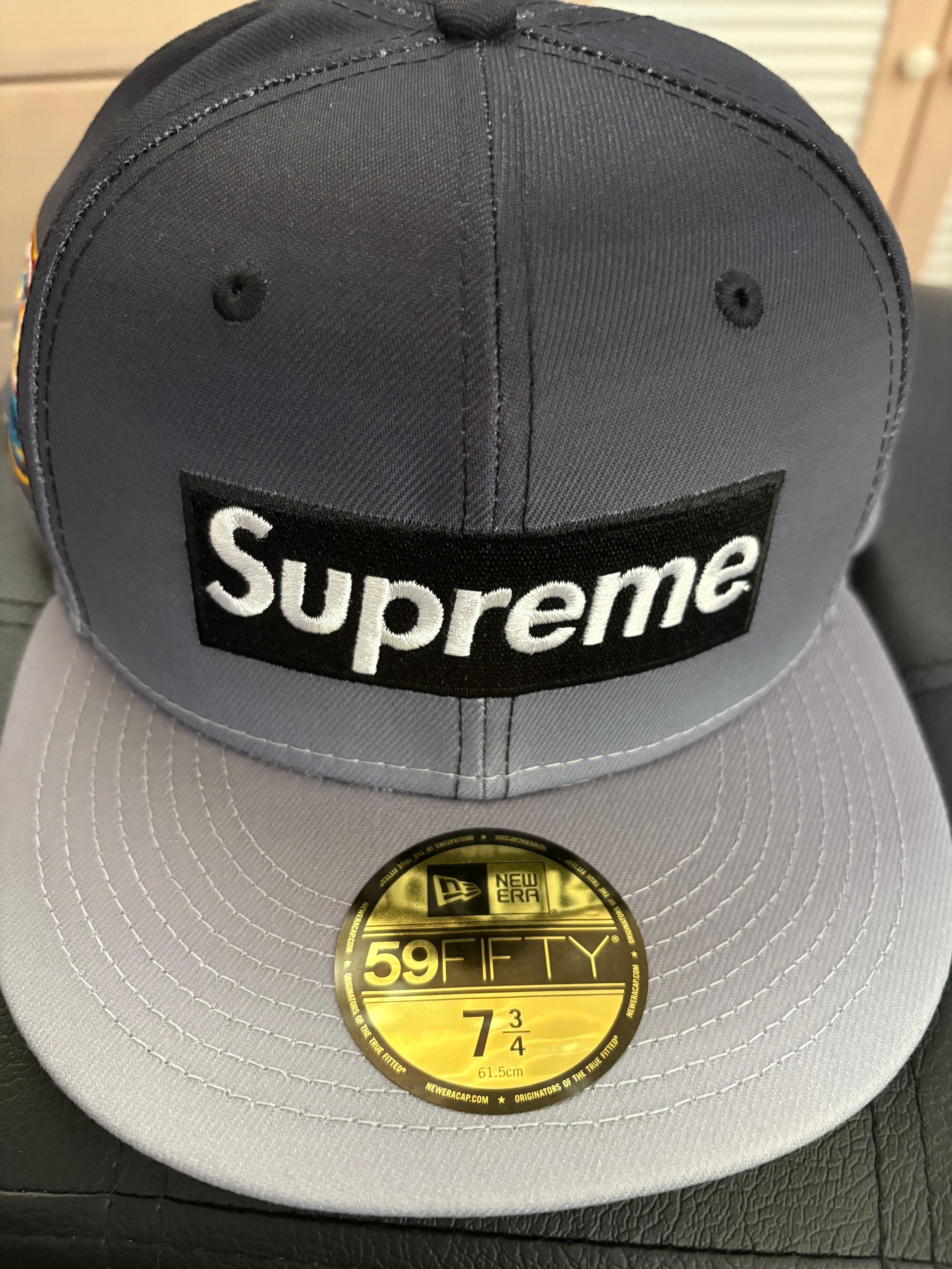 Supreme Gradient Box Logo New Era "Black"