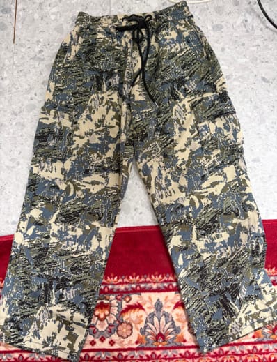 A GOOD BAD INFLUENCE Digital Camo Cargo Pants "BLACK GREEN"